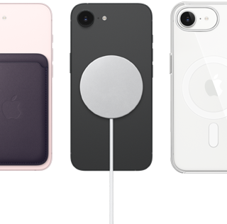 iPhone 17e, tagakülg, õrnroosa, MagSafe FineWoven Wallet, iPhone 17e, tagakülg, must, MagSafe laadijaga ühendatud, iPhone 17e, tagakülg, valge, MagSafe läbipaistev ümbris