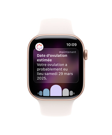Apple Watch Series 11, boîtier en aluminium, couleur or rose, notification de date d’ovulation estimée, côté droit, Digital Crown, Bracelet Sport rose tendre