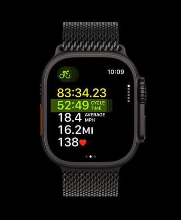 Apple Watch Ultra 3, kleur zwart, kast van titanium, Multisportwork-out, zwart Milanees bandje