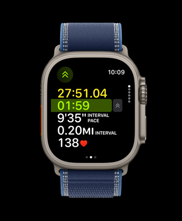 Apple Watch Ultra 3, kleur naturel, kast van titanium, geavanceerde statistieken voor work-out Buiten Hardlopen, bandje, Trail-bandje, kleur blauw/felblauw