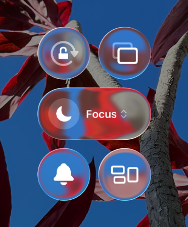 Translucent controls, like portrait orientation, screen mirroring, Focus and more